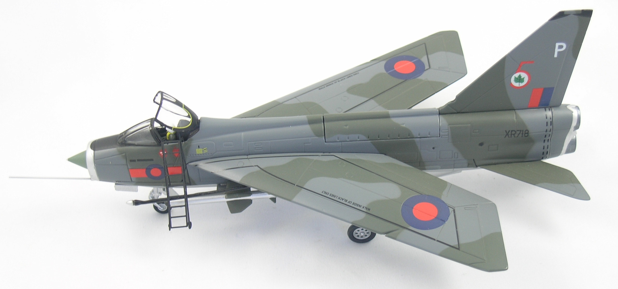 Lightning-49403-Cockpit Open